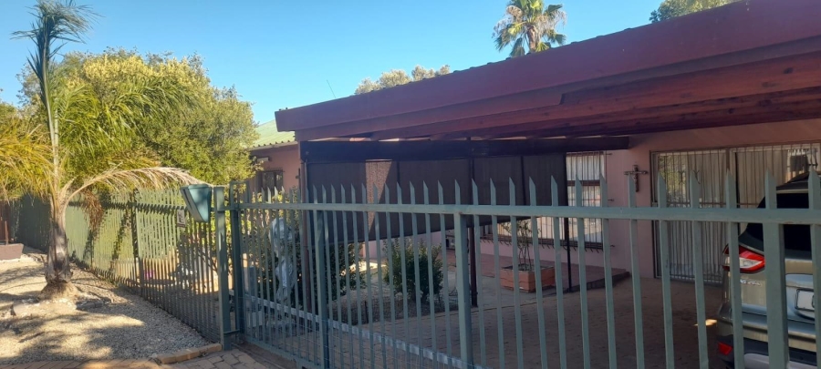 3 Bedroom Property for Sale in Moorreesburg Western Cape